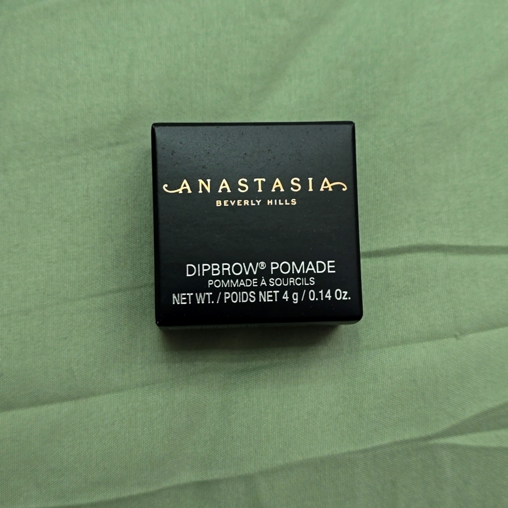 Anastasia Dipbrow Pomade